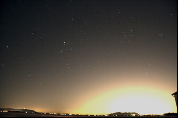 Aligning and stacking 5 images. More stars appear.