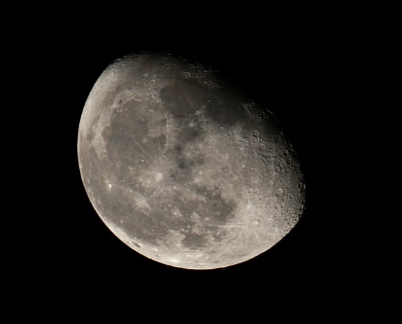 Moon Natural Color (November 7, 2017) - Benoit Guertin